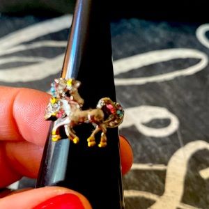 Vintage ring horse